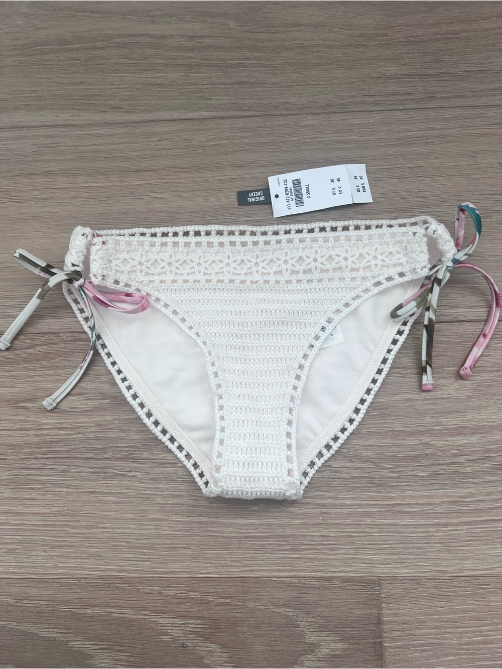 Abercrombie & Fitch Womens Crochet Knit Embellished Bikini Bottoms Size XS  NWT